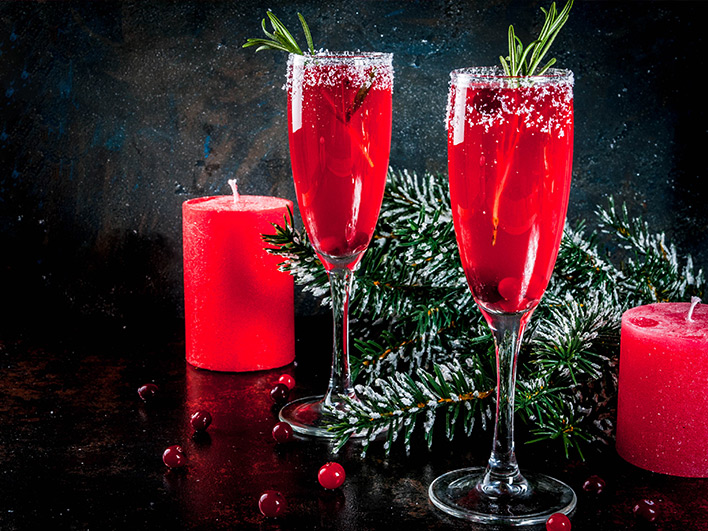 Poinsettia cocktail in a champagne glass